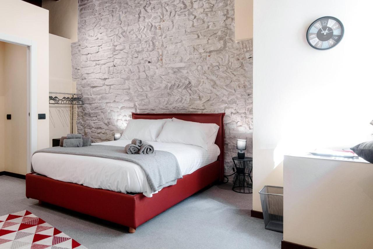 Historical - The House Of Travelers Guest house Como